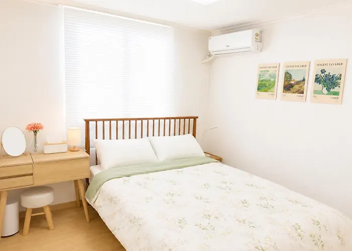 3 Bedrooms Family With 2 Bathrooms And Washer, Dryer Seúl