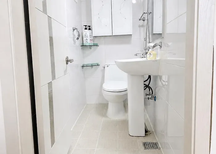 Villa 3 Bedrooms Family With 2 Bathrooms And Washer, Dryer